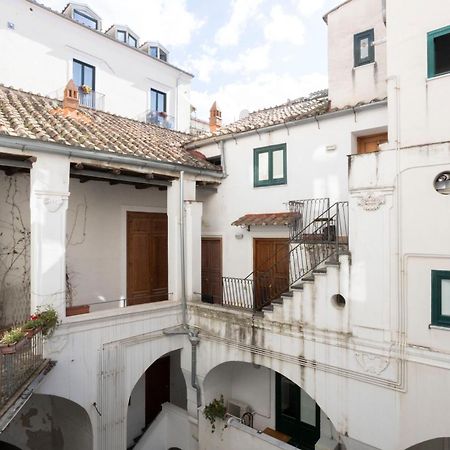 Apartmán Qu4Ttro I Domo House Salerno Exteriér fotografie