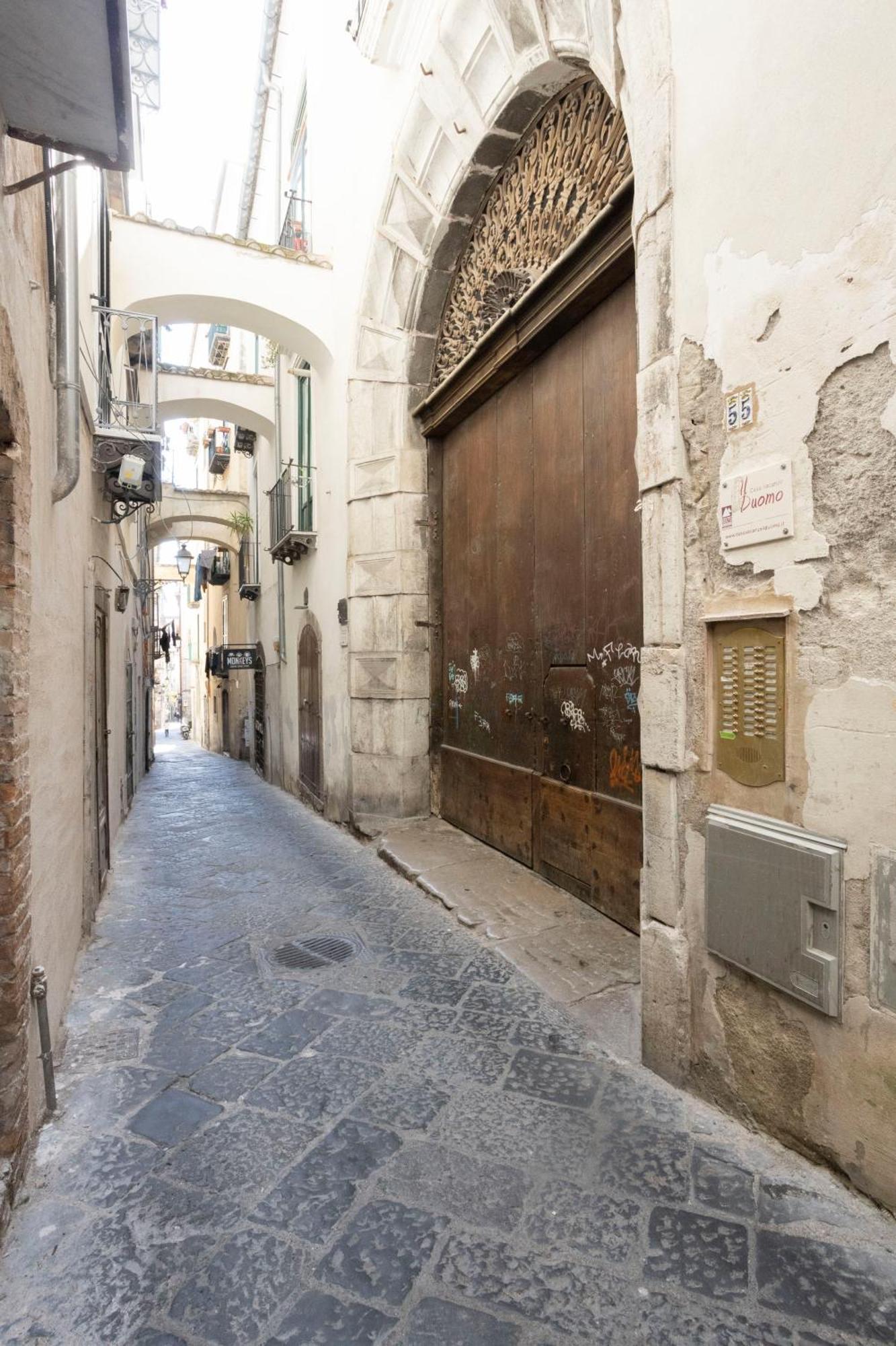 Apartmán Qu4Ttro I Domo House Salerno Exteriér fotografie
